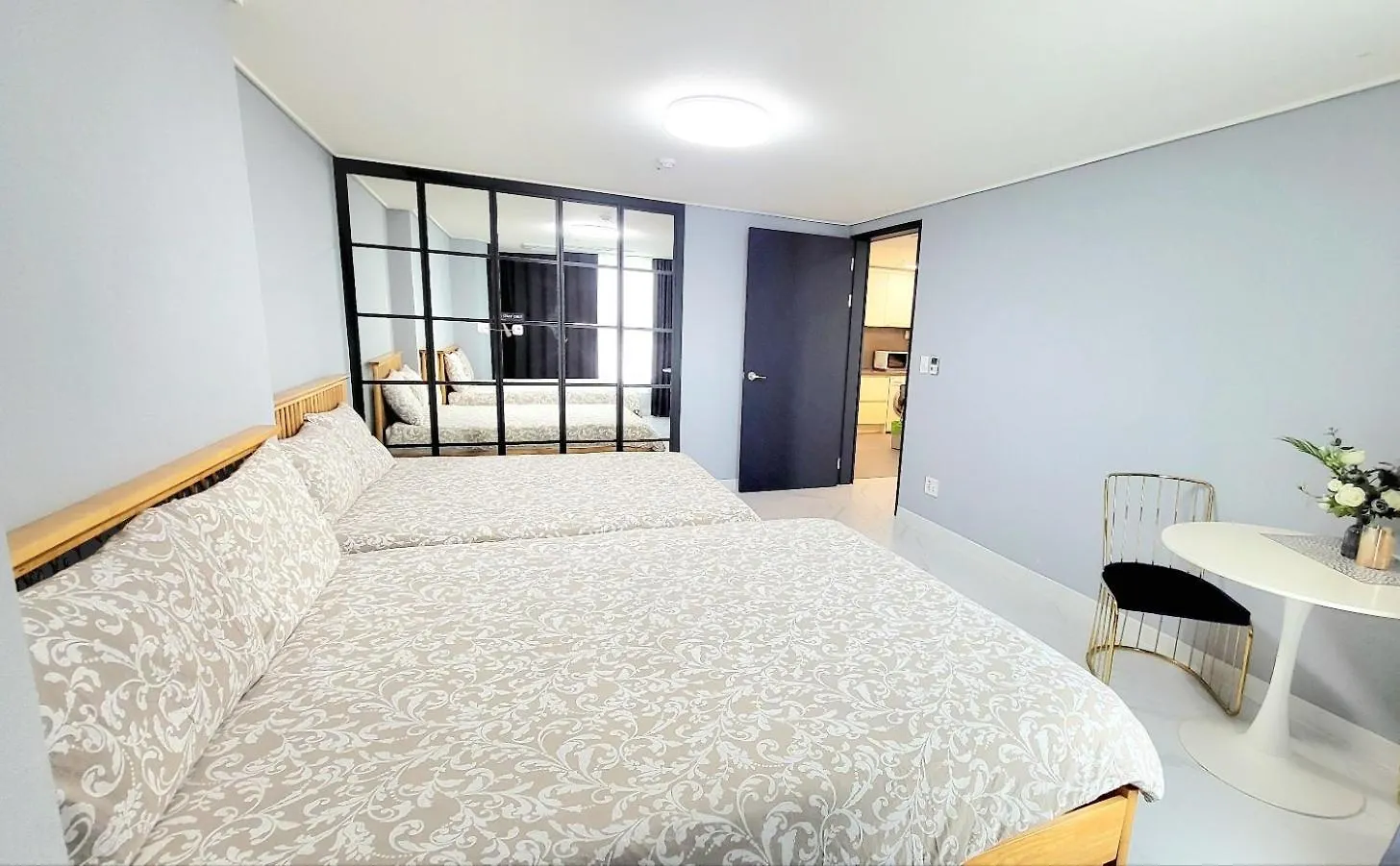 Haeundae Lavender House-Irua Hotel Busan Apartment