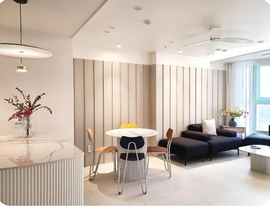 Haeundae Lavender House-Irua Hotel Busan Apartment